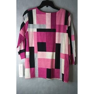 Vibrant Alfred Dunner Tunic Bold, Pink-Toned Geometric Color-Block Pattern